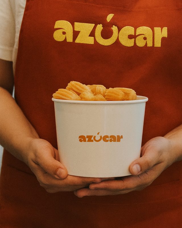 Grembiule e bicchiere azúcar